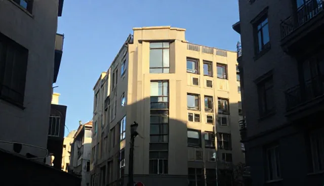 技术实施中如何形成自身特色,提升产品性能与适用条件